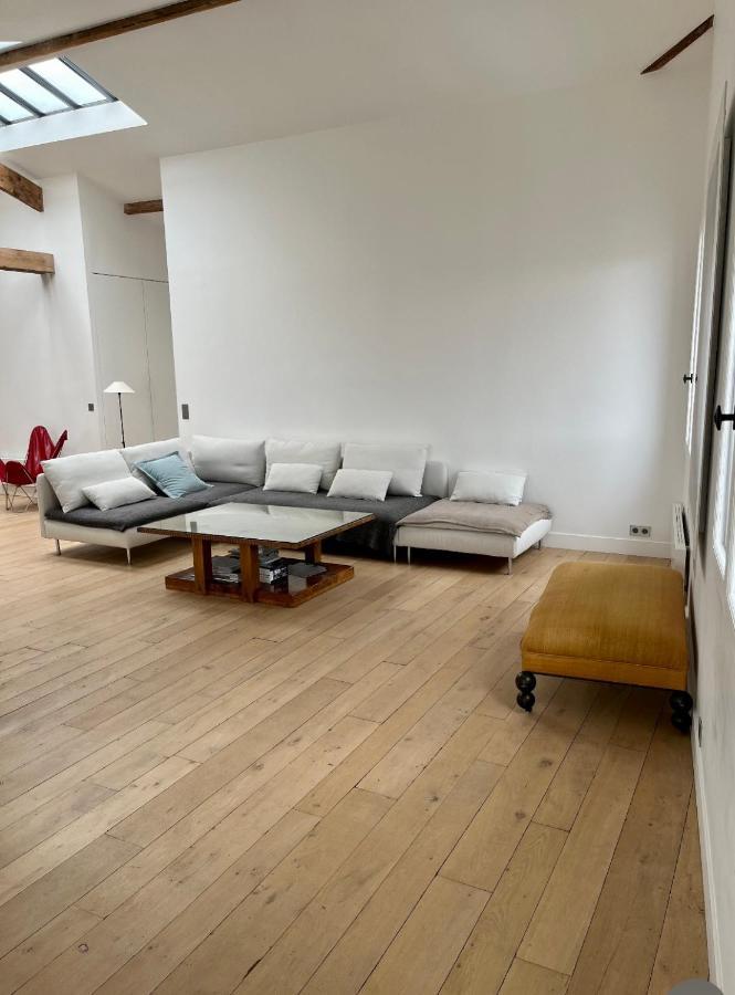 Tres Bel De Gamme, Calme, Vue A 180 Degres Appartement Parijs