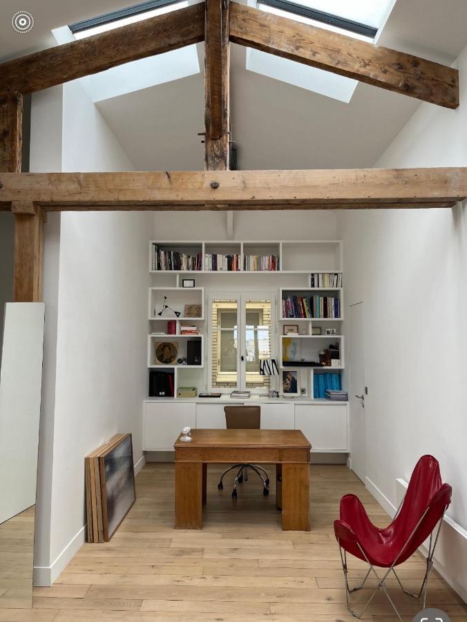 Tres Bel De Gamme, Calme, Vue A 180 Degres * Parijs